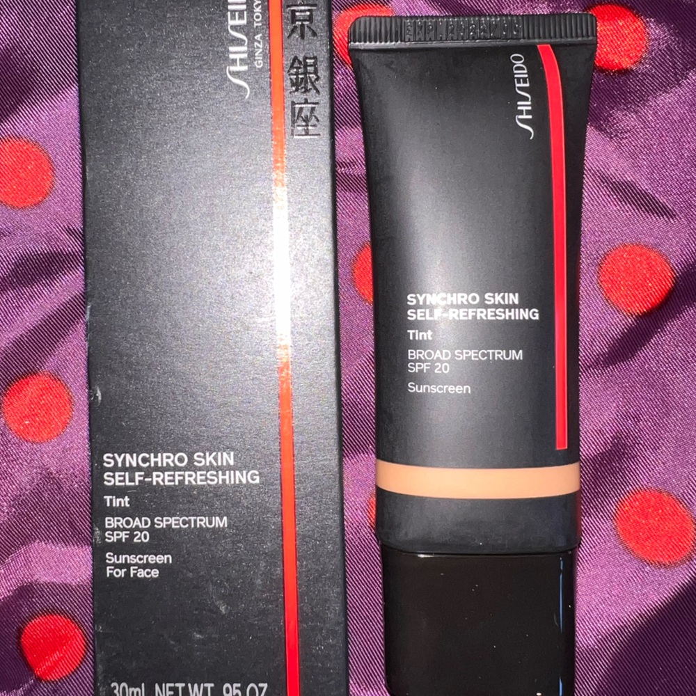 Shiseido Synchro Skin Self-Refreshing Tint (shade: 335 Medium Katsura)
